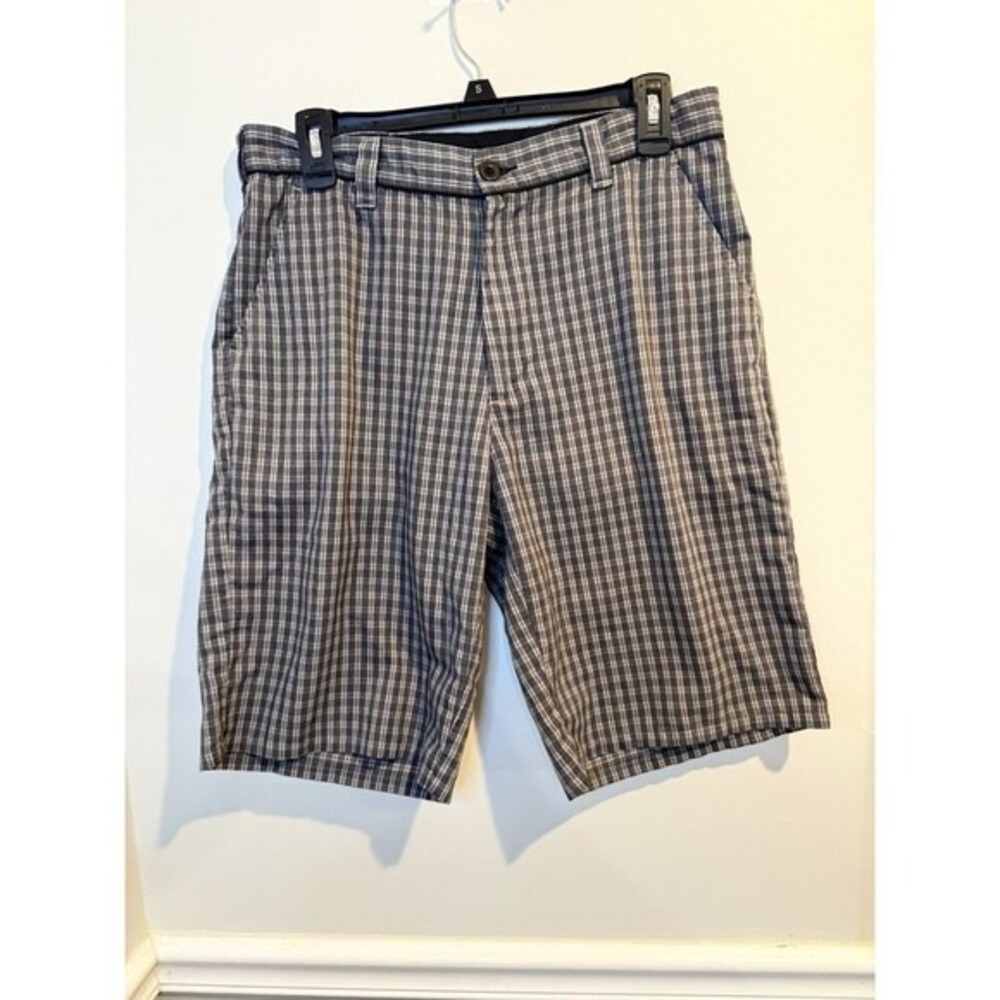 Travis Matthew Men's Gray Plaid Shorts Flat Front Size 32